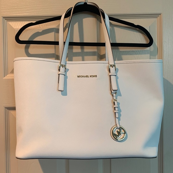 NWOT Michael Kors White Large Tote Handbag - Picture 1 of 13